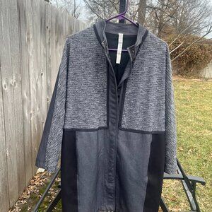 Lululemon Athletica Blazer Style Jacket Women M Athletic Preppy Workleisure